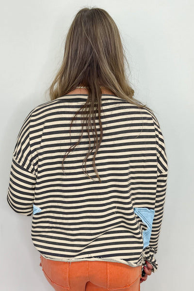 Women's Effortless Style Black Striped Knit Top with Starry Patch, Drop Shoulder & Raw Edge for Casual Chic Looks