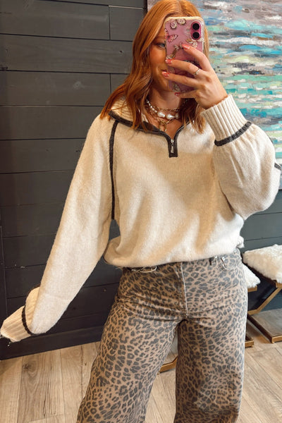 Cozy Women's White Quarter Zip Baggy Sweater with Contrast Trim & Ribbed Details for Stylish Winter Outfits