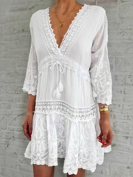 Chic V-neck Print Dress with 3/4 Sleeves and Hollow Design