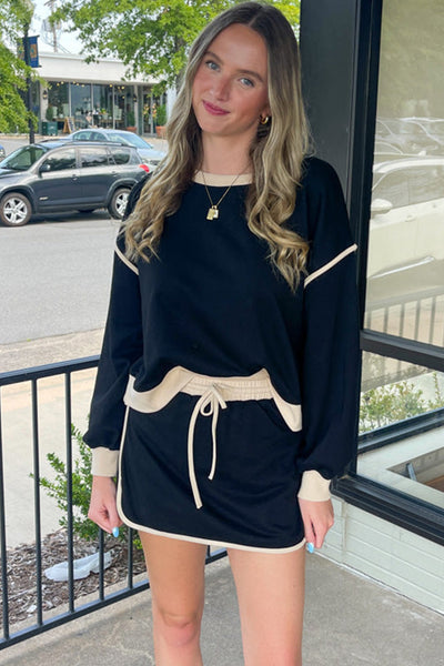 Stylish Women's Black Contrast Pullover & Lace-Up Waist Skort Set for Effortless Casual Elegance and Comfortable Fit
