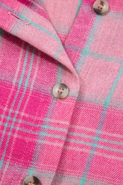Stylish Women's Plaid Button-Up Shirt in Classic Colors - Casual Fit for Everyday Comfort and Effortless Style