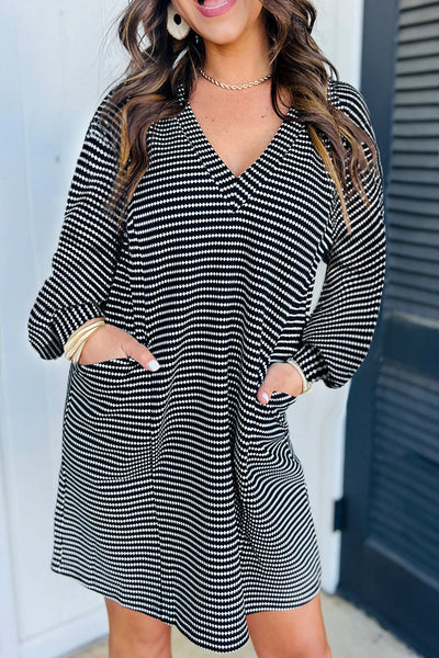Stylish Women's Casual T-Shirt Dress in Soft Cotton, Comfortable Summer Fit for Everyday Wear and Outings