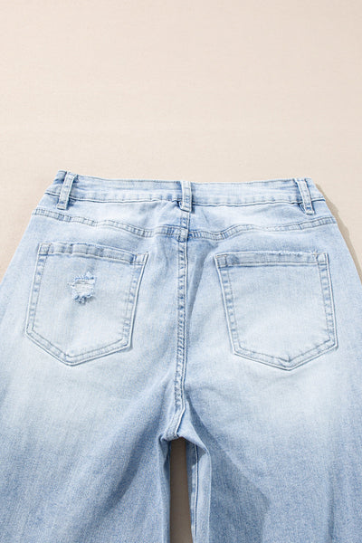 Effortlessly Chic Women's Light Wash Distressed Straight-Leg Jeans in Beau Blue for Stylish Comfort