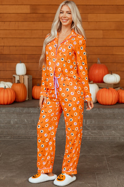 Cozy Women's Halloween Pajama Set with Ghost Print - Soft Relaxed Fit Sleepwear for Spooky Nights
