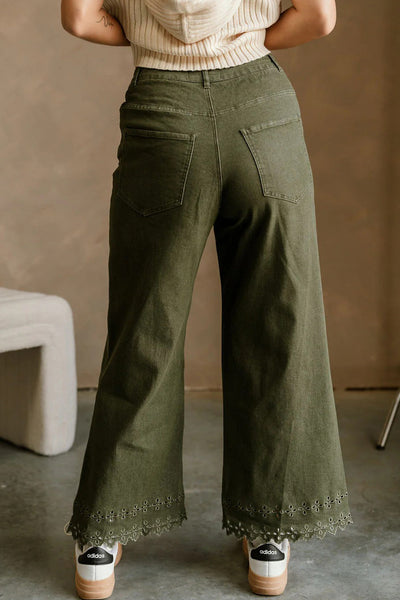 Chic Blue High Waist Shift Jeans for Women with Eyelet Embroidery and Clover Hem Detail for Trendy Style