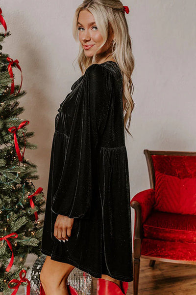 Chic Burgundy Velvet Mini Dress for Women - Elegant Party Style with Flattering Fit and Luxurious Soft Texture