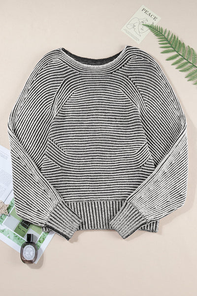 Chic Women's Cozy Striped Knit Sweater - Soft Casual Pullover for Stylish Fall & Winter Looks