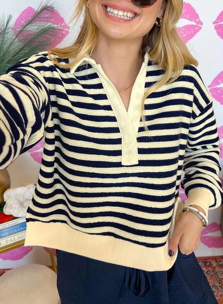 Stylish Women's Striped Long Sleeve Cotton Top for Casual Everyday Wear - Comfy Fit and Versatile Fashion Essential