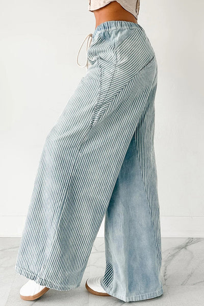 Stylish Women's Sky Blue Wide Leg Patchwork Jeans with Contrast Stripes and Adjustable Drawstring for a Perfect Fit