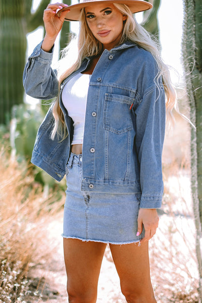 Chic Washed Blue Oversized Denim Jacket for Women with Pockets - Effortless Casual Outerwear for Stylish Looks
