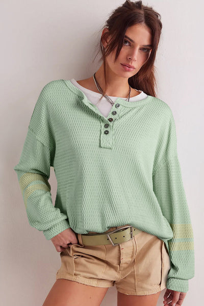 Cozy Women's Long Sleeve Textured Knit Pullover in Soft Grey - Relaxed Fit for Trendy, Everyday Style