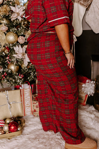 Plus Size Women's Red Plaid Short Sleeve Pajama Set with Relaxed Fit Pants for Cozy Sleepwear and Lounging