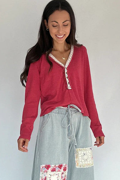 Women's Pitaya Pink Ribbed Knit V-Neck Pullover Top with Lace Trim - Effortless Long Sleeve Style for Trendy Outfits