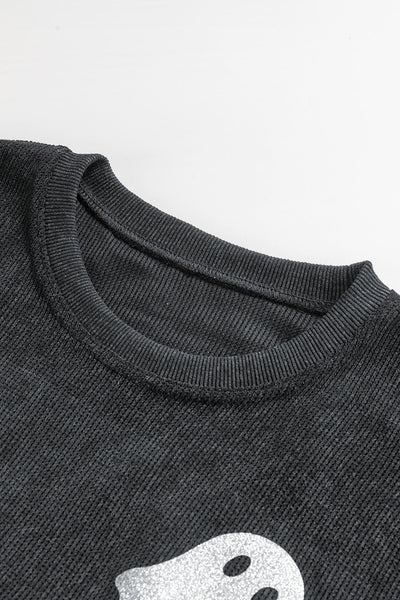 Cozy Women's Black Ghost Print Sweatshirt - Loose Fit for Spooky Halloween Style, Perfect for Fall Comfort