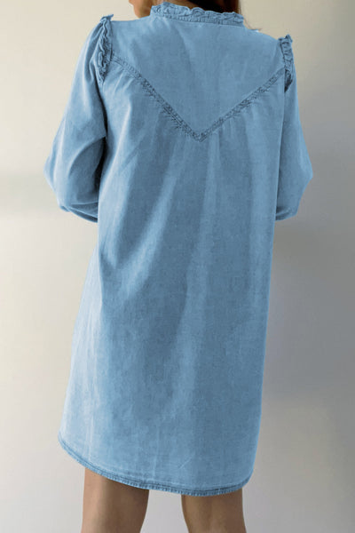 Stylish Women's Classic Fit Denim Button-Up Dress in Blue for Effortless Everyday Chic and Versatile Style
