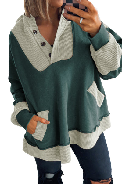 Plus Size Women's Black Green Waffle Knit Hoodie with Contrast Patchwork & Practical Pockets for Cozy Comfort