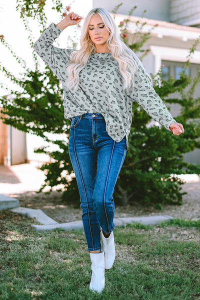 Casual Chic Women's Leopard Print Long Sleeve Top with Stitching - Relaxed Fit for Effortless Everyday Style