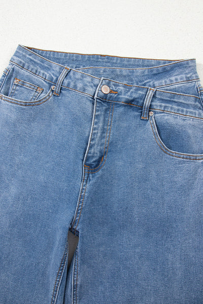 Chic Women's Classic Blue Wide Leg Jeans  Comfortable Fit for Effortless Everyday Style and Versatile Fashion