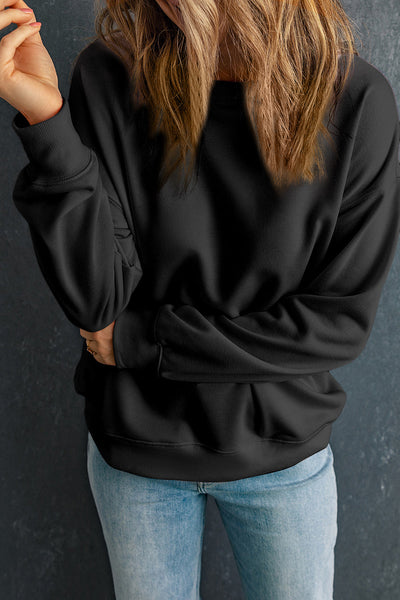 Women's Cozy Black Crewneck Pullover Sweatshirt - Casual, Comfortable Fit for Everyday Style and Relaxation