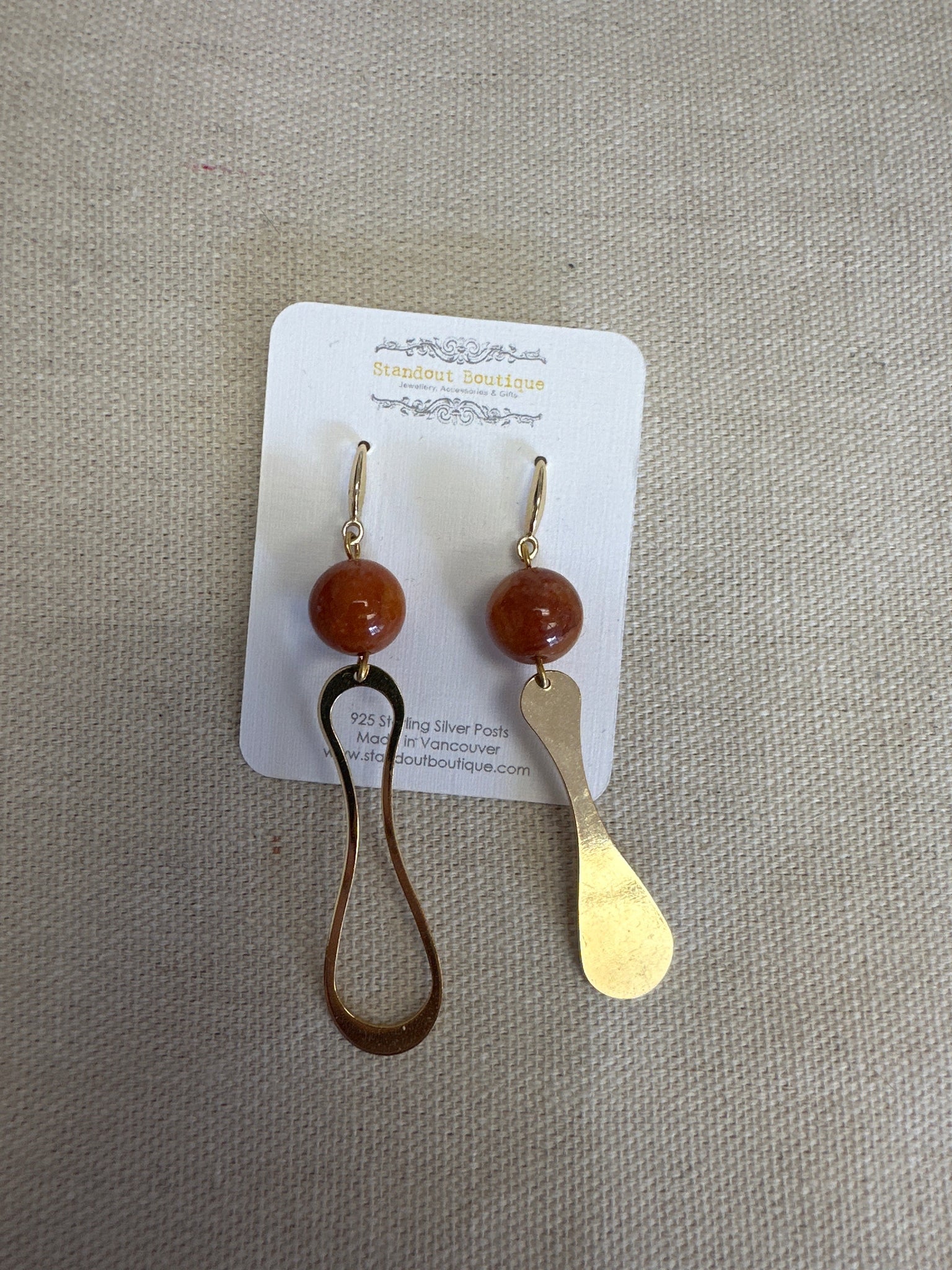 Standout Boutique Agate Stone Dangle Earrings
