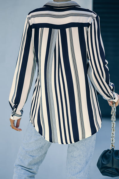 Chic Women's White and Navy Striped Shirt - Comfortable Fit for Effortless Everyday Style and Casual Elegance