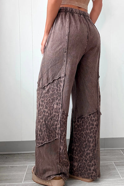 Mineral Wash Coffee Leopard Patchwork Wide-Leg Pants with practical styling and dependable silhouette control.