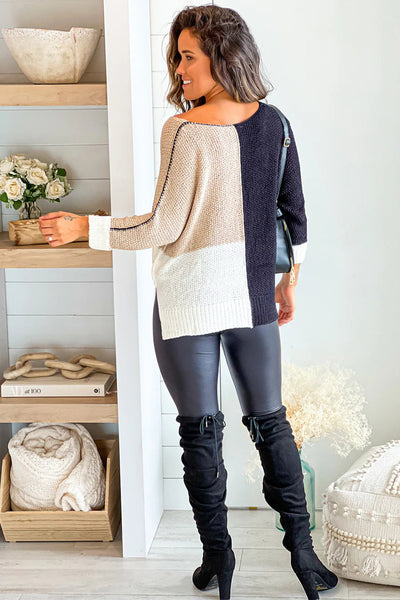 Cozy Women's Black Color Block V-Neck Knit Sweater - Relaxed Fit for Effortless Casual Chic Look