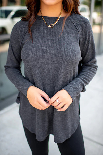 Cozy Women's Dark Grey Thermal Knit Raglan Sleeve Top with Exposed Seams - Casual All-Day Comfort Fit