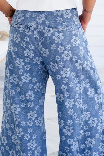 Stylish Women's Sky Blue Floral Wide Leg Denim Pants with Pleated Waist for Ultimate Comfort and Effortless Chic