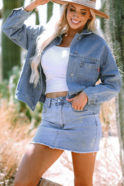 Chic Washed Blue Oversized Denim Jacket for Women with Pockets - Effortless Casual Outerwear for Stylish Looks