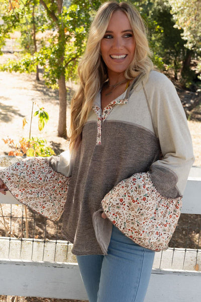 Women's Stylish Floral Patchwork Henley Top in Goat Colorblock with Flared Sleeves Chic & Comfortable Casual Blouse