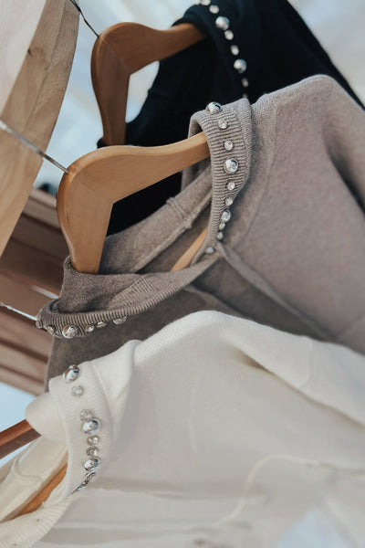 Chic Gray Hooded Sweater for Women with Sparkling Rhinestones and Cozy Kangaroo Pocket Perfect for Everyday Comfort
