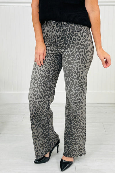 stylish women's high-rise leopard print jeans with tummy control and raw hem - comfortable fit for everyday outfits with practical styling and