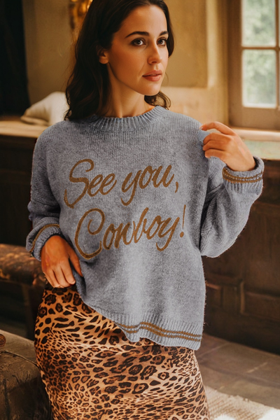 Cozy Women's Western Graphic Sweater - Trendy Casual Knit for Effortless Everyday Style in Soft Neutral Tones