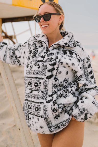 Cozy Oversized Black Sherpa Quarter Zip Sweatshirt for Women with Trendy Western Print Stylish Casual Top