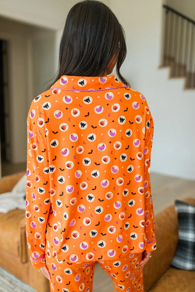 Cozy Women's Halloween Pajama Set with Ghost Print - Soft Relaxed Fit Sleepwear for Spooky Nights