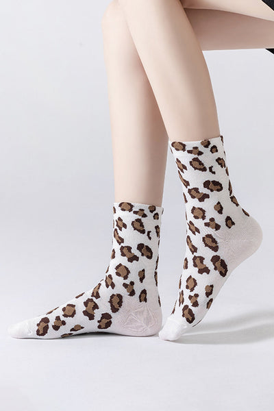 Women's Classic White Leopard Print Crew Socks in Soft Cotton-Blend