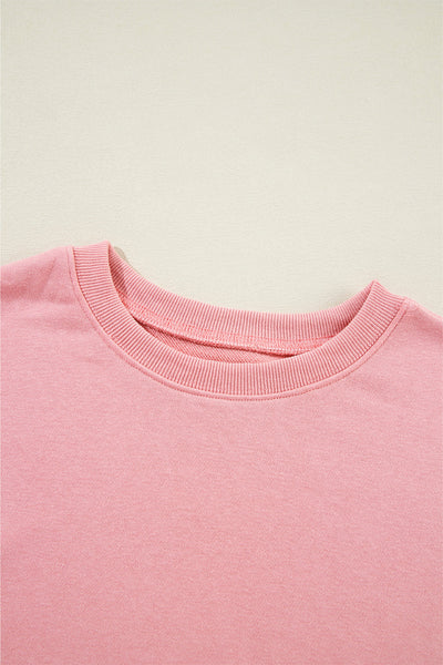 Women's Cozy Pink Classic Crewneck Sweatshirt - Casual Fit for Everyday Comfort and Effortless Style