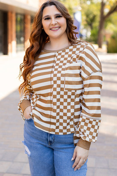 Elegant Plus Size Women's Top in Soft, Comfortable Fabric - Flattering Fit for Casual Days and Stylish Outings
