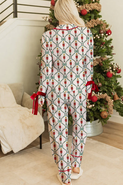 Cozy Multicolor Women's Pajama Set - Soft and Comfortable Sleepwear for Relaxed Nights and Leisurely Days