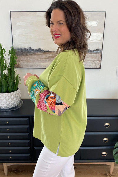 Plus Size Women's Cozy Green Sweatshirt - Soft, Stylish, Perfect for Casual Outings and Everyday Comfort
