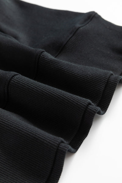 Women's Black Crisscross Stitch Sweatshirt with Pockets - Relaxed Fit for Cozy Casual Style