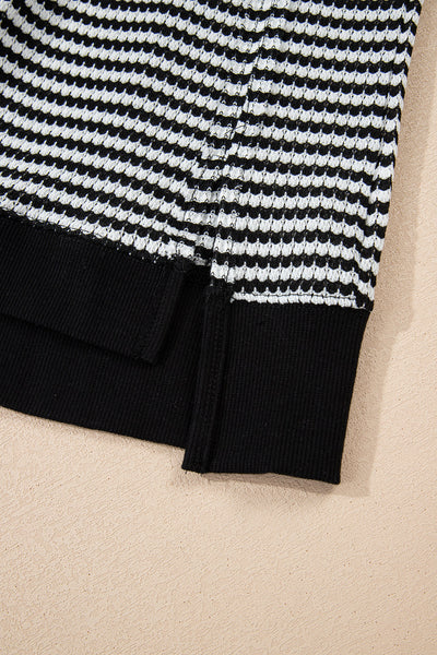 Chic Women's Black Striped Top - Stylish Casual Fit, Ideal for Everyday Layering and Versatile Outfits