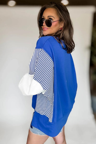 Cozy Women's Dark Blue Colorblock Sweatshirt with Trendy Patchwork Sleeves Stylish Casual Top for Year-Round Wear