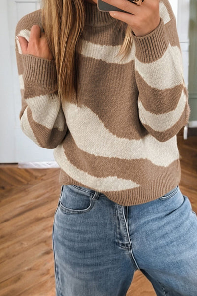 Women's Abstract Colorblock Mock Neck Sweater in Dark Khaki