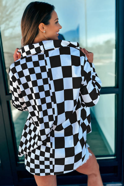 Cozy Oversized Women's Flannel Shacket - Button Front Layering Jacket for Stylish Fall and Winter Outfits