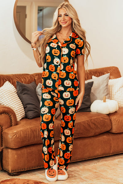 Women's Comfy Orange Halloween Print Short Sleeve Pajama Set - Stylish Sleepwear for Festive Nights and Cozy Relaxation
