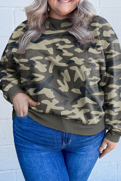 Plus Size Women's Green Camo Sweatshirt with Ribbed Trim Stylish, Comfortable Activewear for Casual Outings