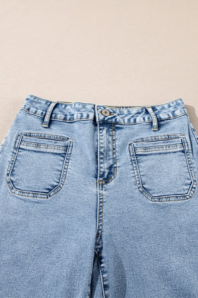 Women's High-Waisted Light Wash Wide-Leg Jeans with Patch Pockets