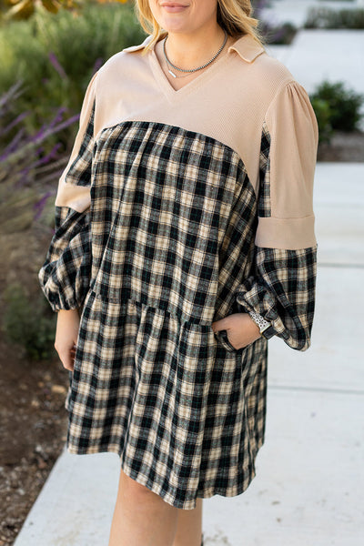 Plus Size Women's Casual Plaid Dress - Chic Short Sleeve Style for Everyday Comfort and Effortless Fashion